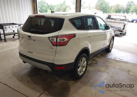 2017 Ford Escape Se из США, поврежденный, VIN 1FMCU9GD7HUA93016
